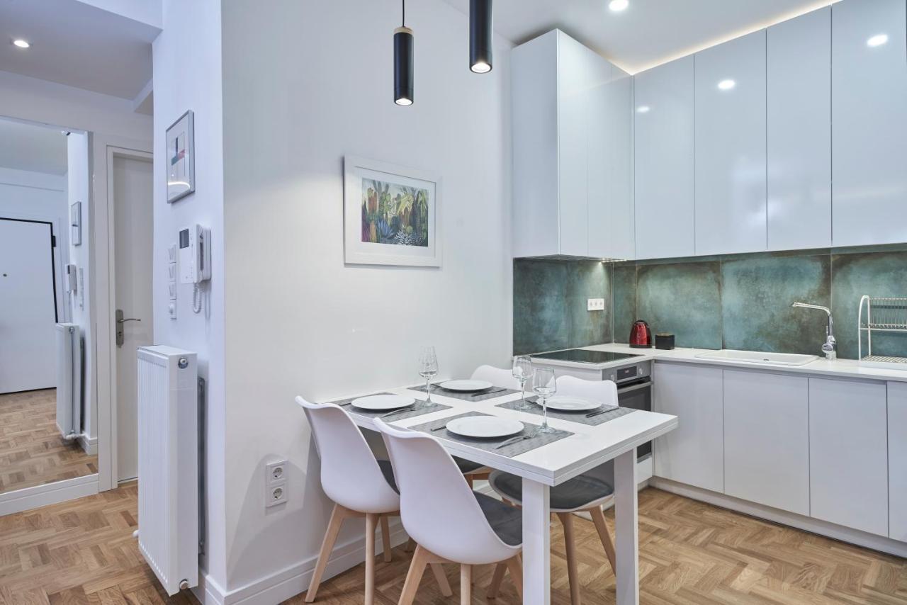 Hilton-Ilisia Park 2Bd Elite Living Apartment Athens Exterior photo